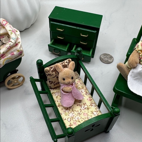 Calico Critters Vintage Baby Room Set with Carriage and Mom and Baby Critter - Picture 8 of 8